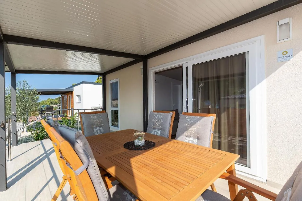 Mobile Home Kastanjola Biograd Na Moru Casa vacanze