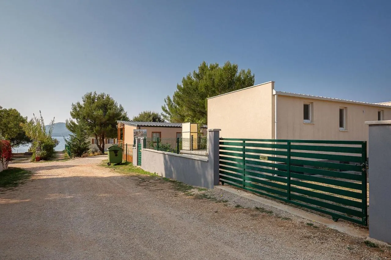 Mobile Home Kastanjola Biograd Na Moru Holiday home